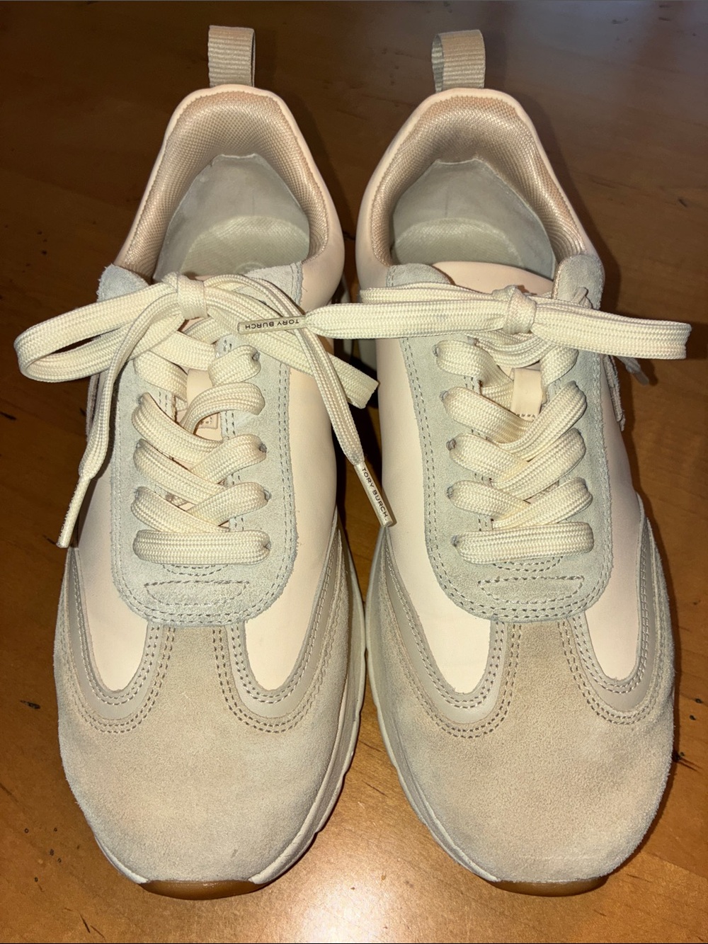 TORY BURCH (EUC) Women’s Like New Cream & Beige Chunky Trainer Sneakers, Size 8M - Picture 3 of 11